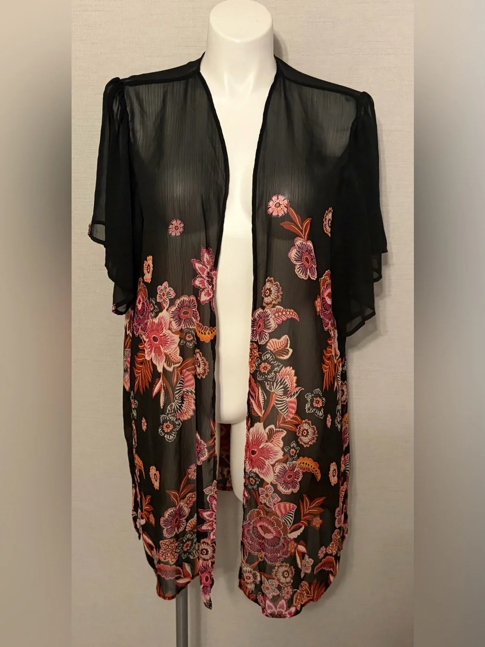 Women’s Size 0X Maurice’s Sheer Floral Kimono Cardigan